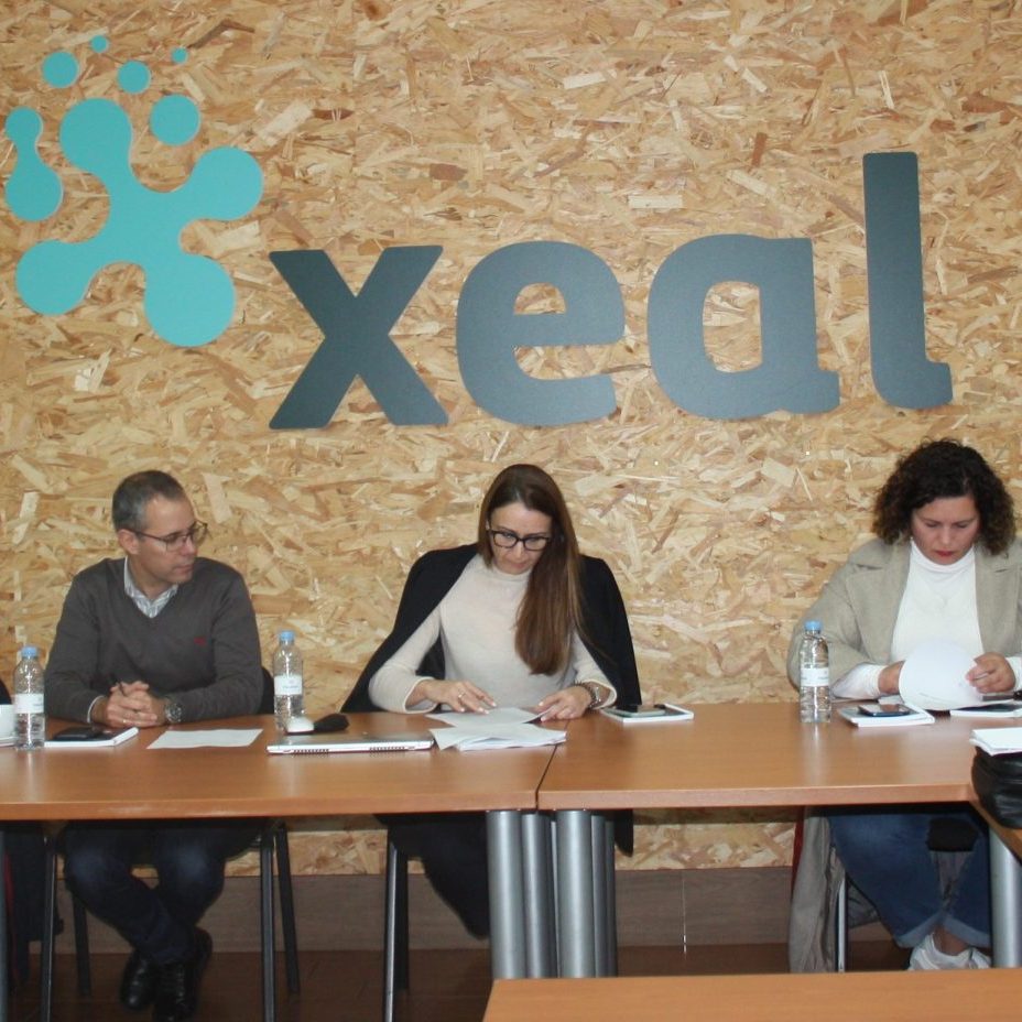 XEAL culmina con éxito el proceso de negociación de un convenio propio con las secciones sindicales de UGT, CGT y USO